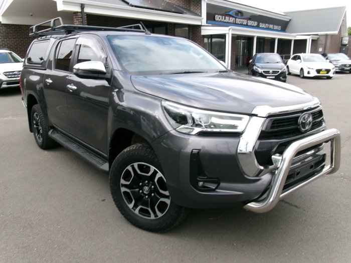 2020 Toyota Hilux 4x4 SR5