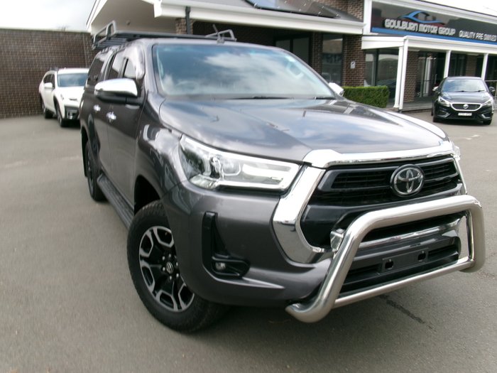 2020 Toyota Hilux 4x4 SR5