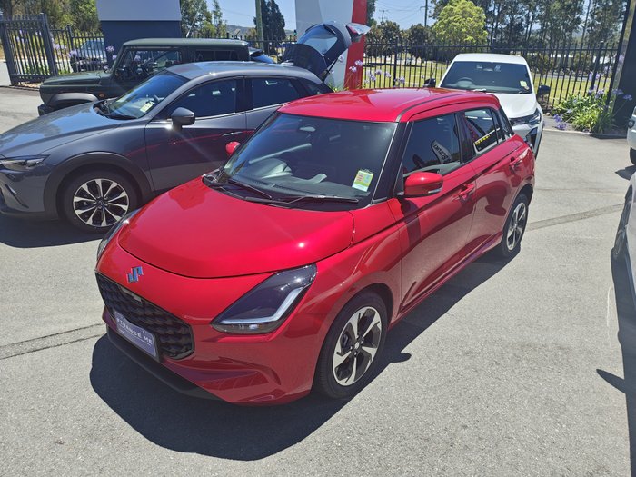 2025 SUZUKI Swift GLX