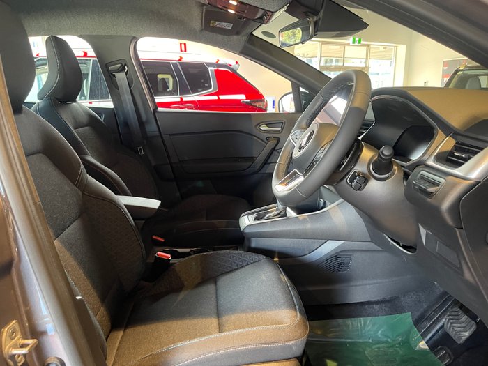 2025 MITSUBISHI ASX LS