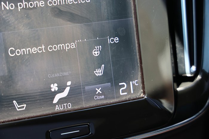 2021 Volvo XC40 T4 Inscription