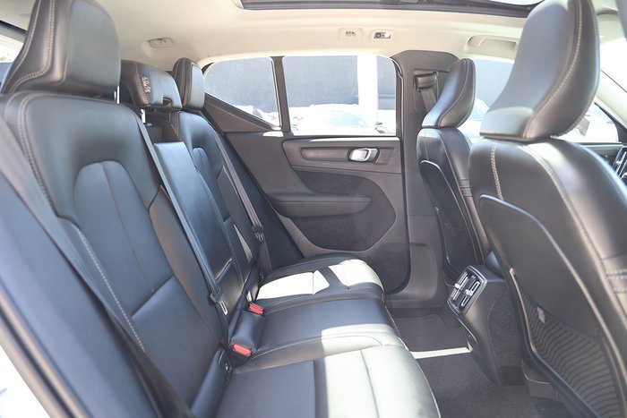 2021 Volvo XC40 T4 Inscription