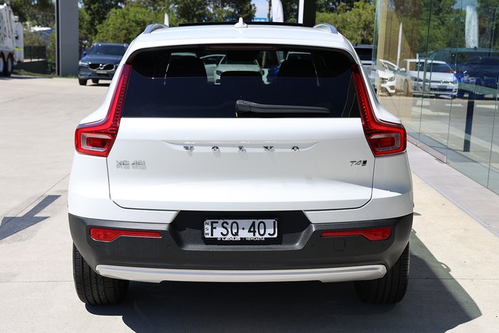 2021 Volvo XC40 T4 Inscription