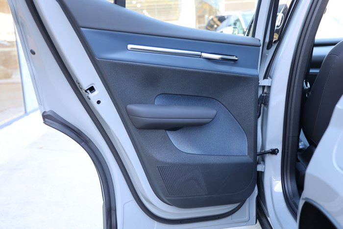 2026 Volvo EX30 Plus P5 Long Range