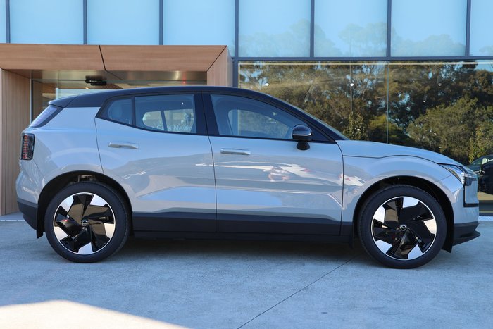 2026 Volvo EX30 Plus P5 Long Range