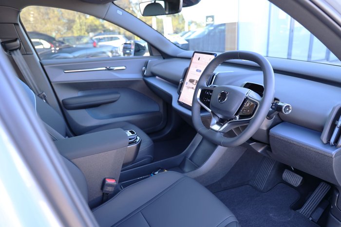 2026 Volvo EX30 Plus P5 Long Range