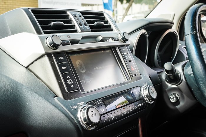 2016 Toyota PRADO VX