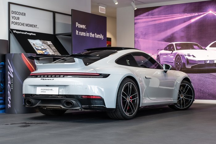 2025 Porsche 911 Carrera S