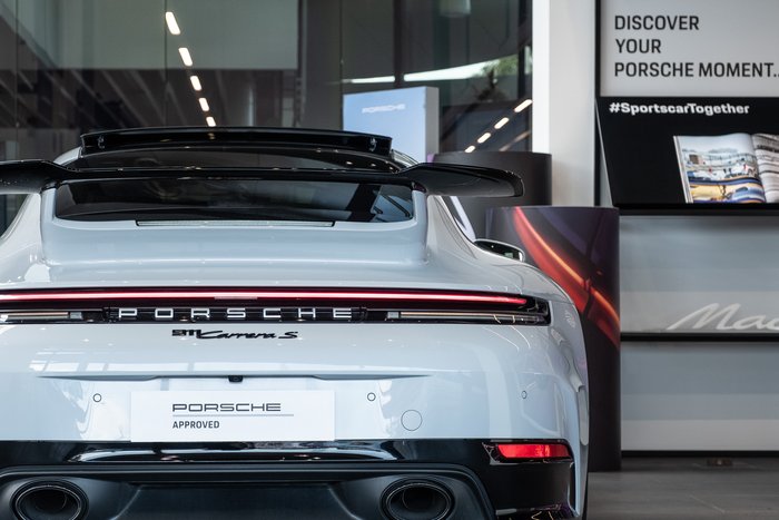 2025 Porsche 911 Carrera S