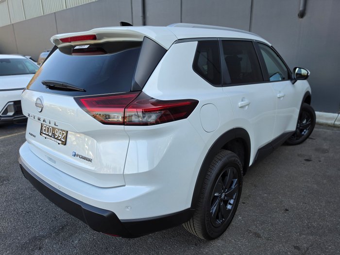 2025 NISSAN T33 STL