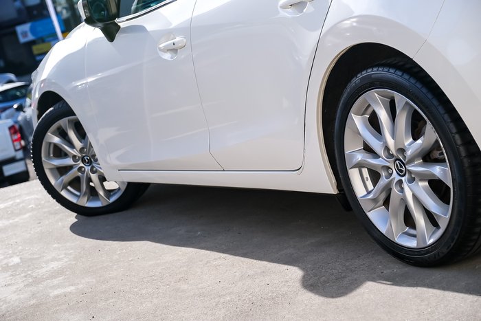 2015 Mazda 3 SP25 GT