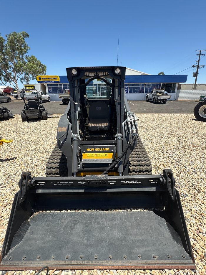 2023 NEW HOLLAND C332 SKID STEER LOADER
