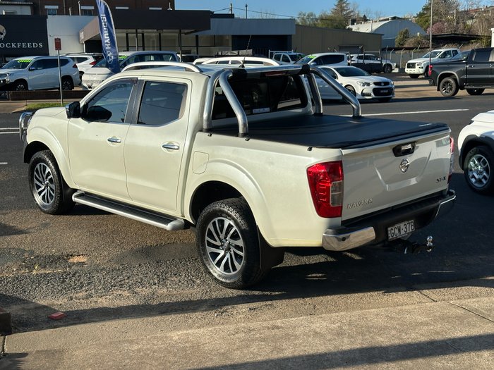 2018 NISSAN NP300 STX