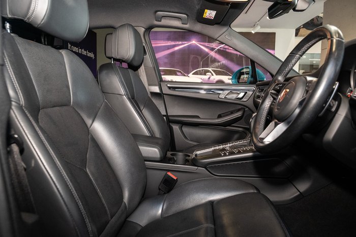 2021 Porsche Macan
