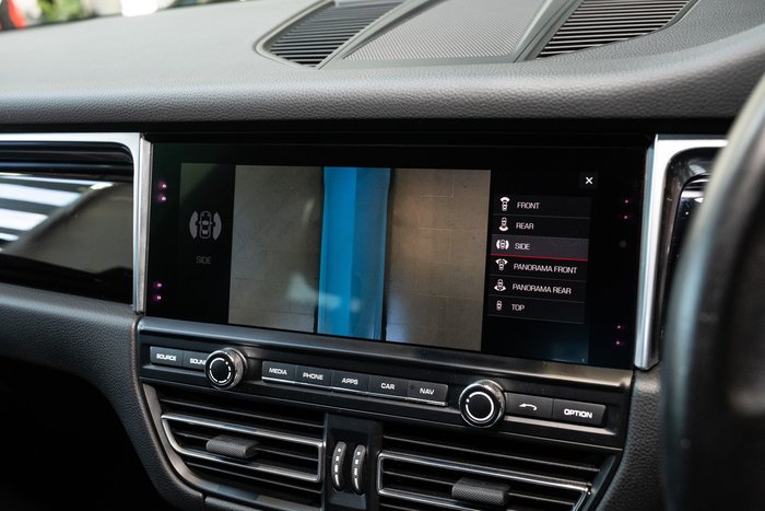 2021 Porsche Macan