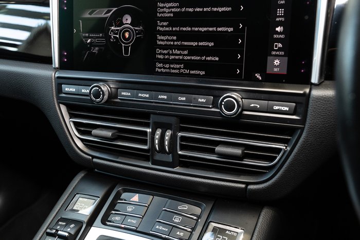 2021 Porsche Macan