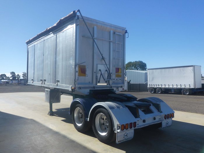 2006 Lusty Retractable Tipper Side Opening A Trailer