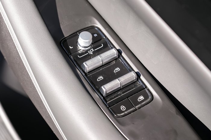 2027 Geely Starray