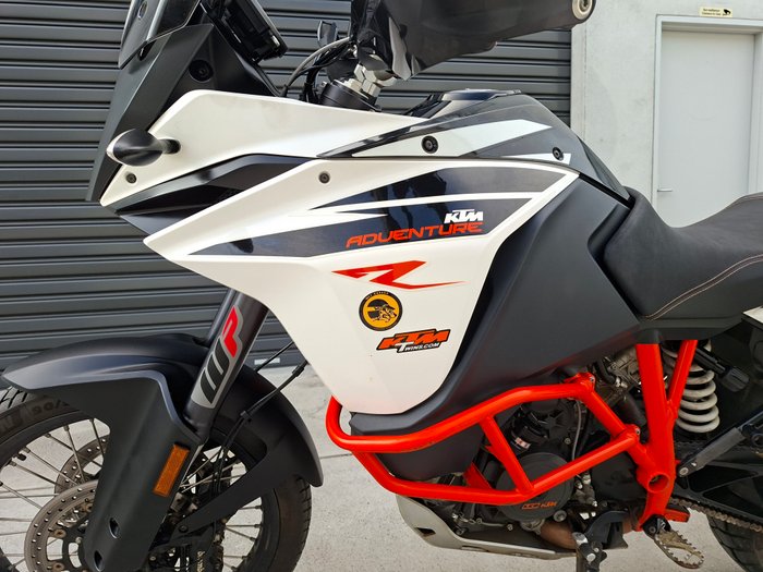2017 KTM 1090