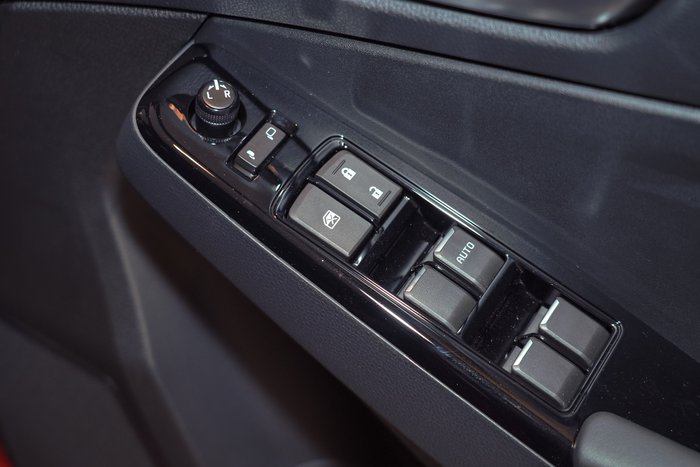 2025 Isuzu D-MAX X-TERRAIN