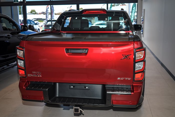 2025 Isuzu D-MAX X-TERRAIN