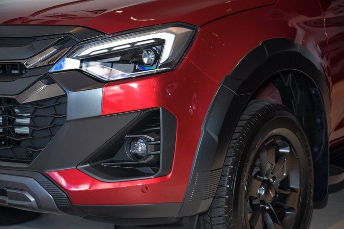 2025 Isuzu D-MAX X-TERRAIN