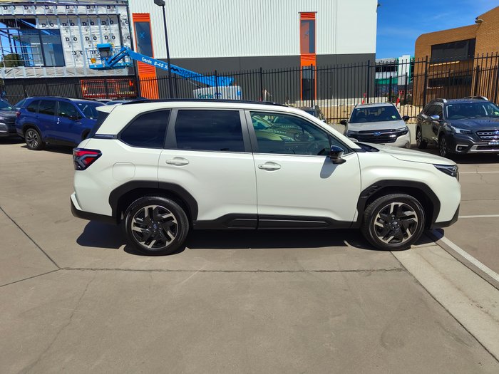 2025 Subaru Forester Touring