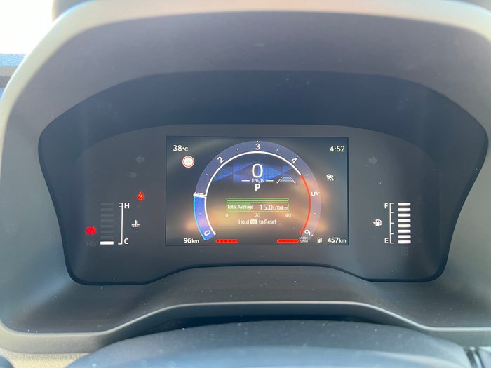 2025 Toyota Hiace Hiace Van LWB 2.8L T Diesel Automatic 9638690 006