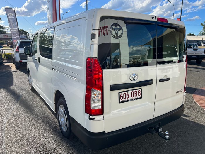 2025 Toyota Hiace Hiace Van LWB 2.8L T Diesel Automatic 9638690 006