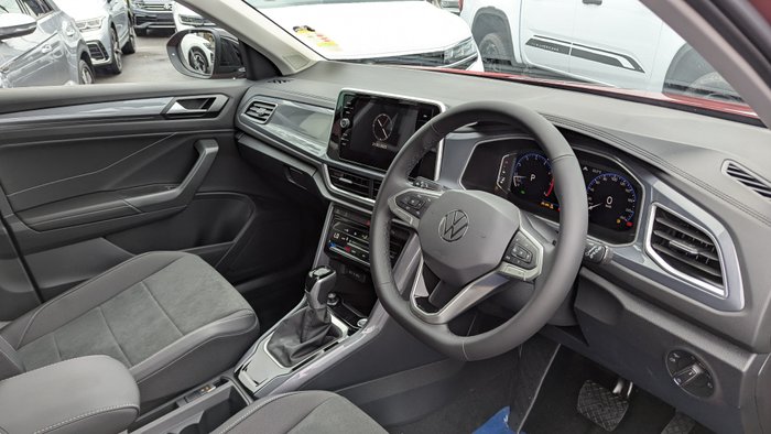 2025 VOLKSWAGEN T-ROC STYLE