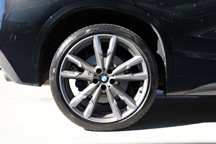 2021 BMW X2 M35i