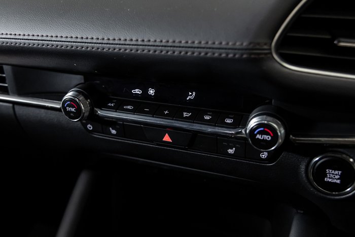 2025 Mazda 3 G25 GT