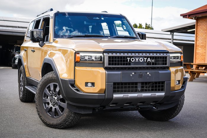 2025 Toyota PRADO