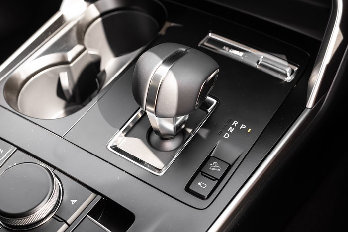 2025 Mazda CX-60 G40e Pure