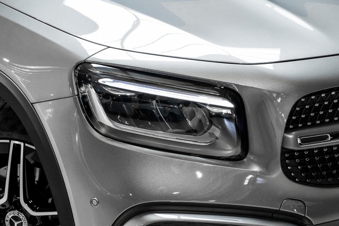 2024 Mercedes-Benz GLB-Class GLB200