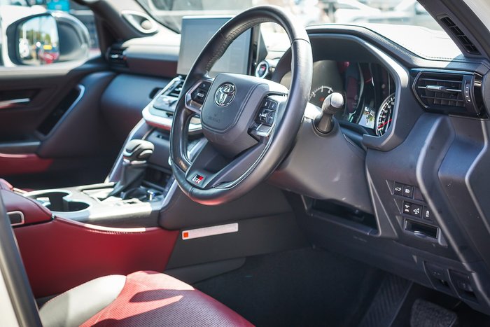 2024 Toyota LANDCRUISER GR-S