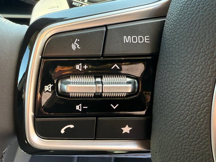 2025 Kia Carnival Sport+ HEV