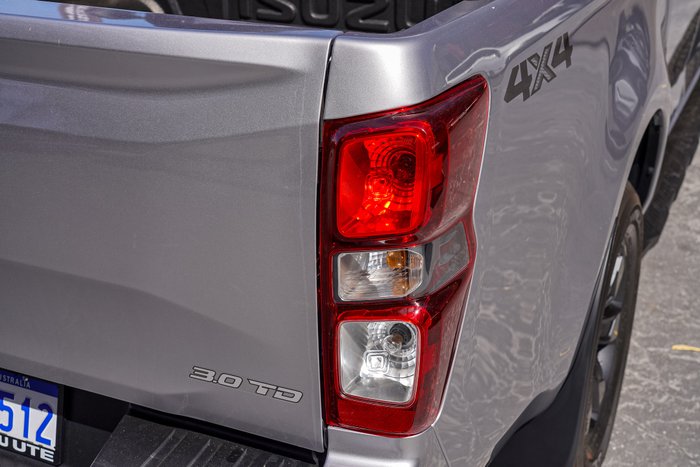 2024 Isuzu D-MAX SX