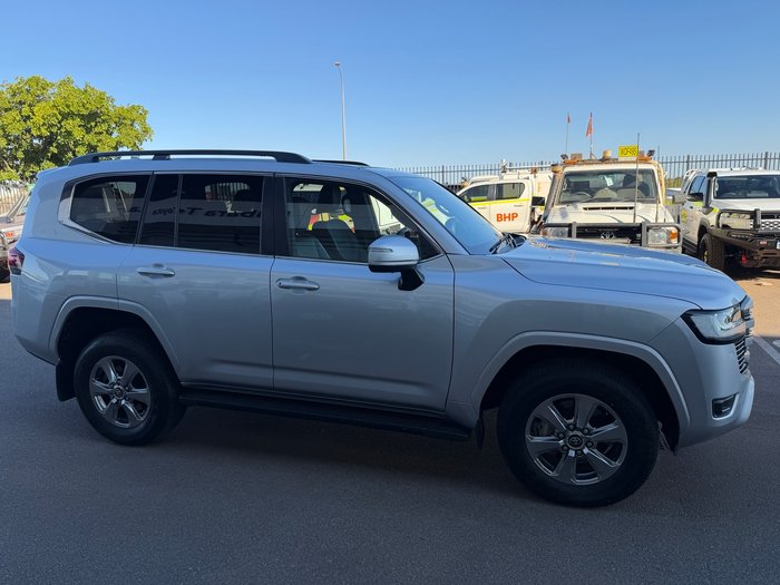 2022 Toyota LANDCRUISER