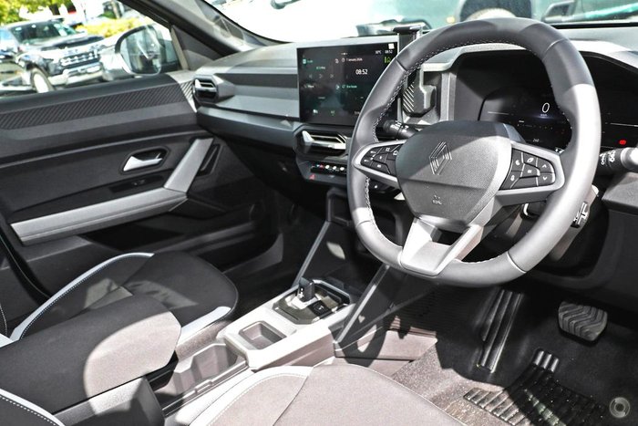 2025 Renault Duster Techno