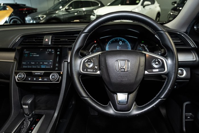 2017 HONDA CIVIC VTi-S