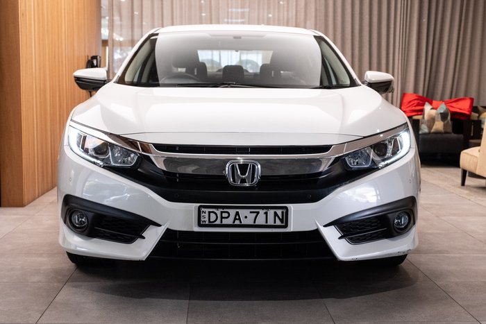 2017 HONDA CIVIC VTi-S