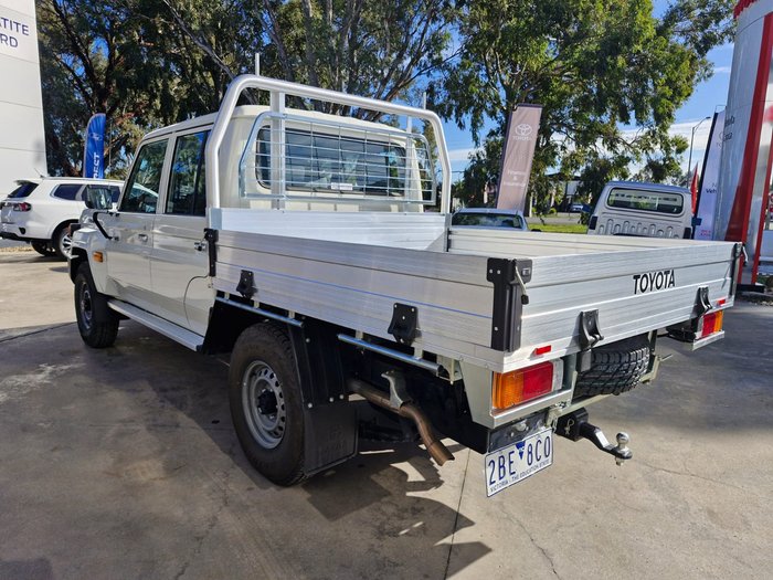 2024 Toyota LC Military Workmate 2.8L T Diesel Manual Dual Cab Chassis 7205360 001 French Vanilla