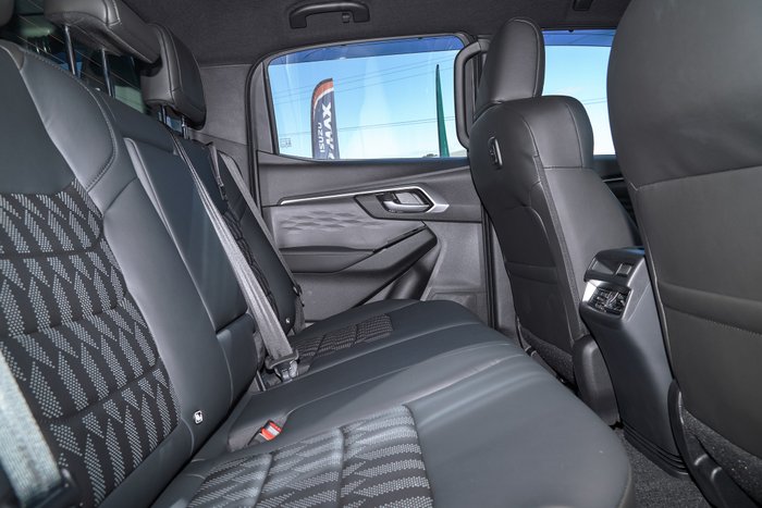 2024 Isuzu D-MAX LS-U+