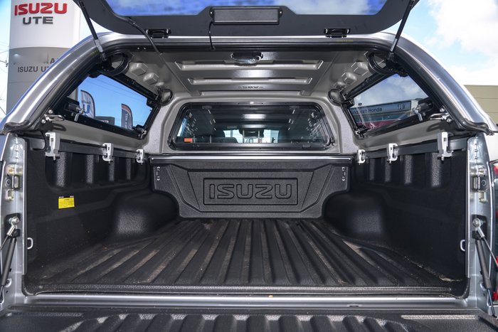 2024 Isuzu D-MAX LS-U+