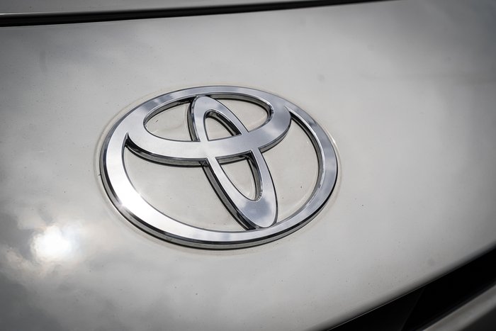 2025 Toyota CAMRY HYBRID Ascent Sport