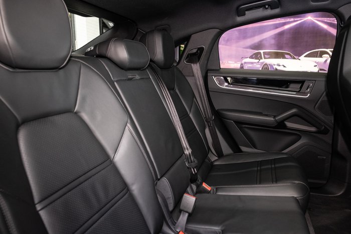 2025 Porsche Cayenne