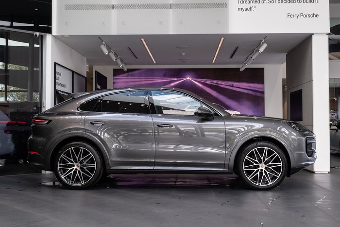 2025 Porsche Cayenne