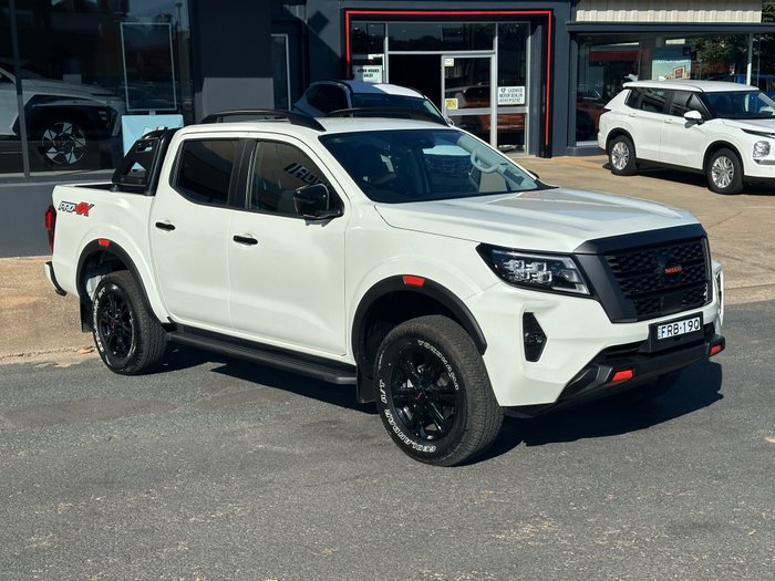2024 NISSAN NP300 NAVARA PRO-4X
