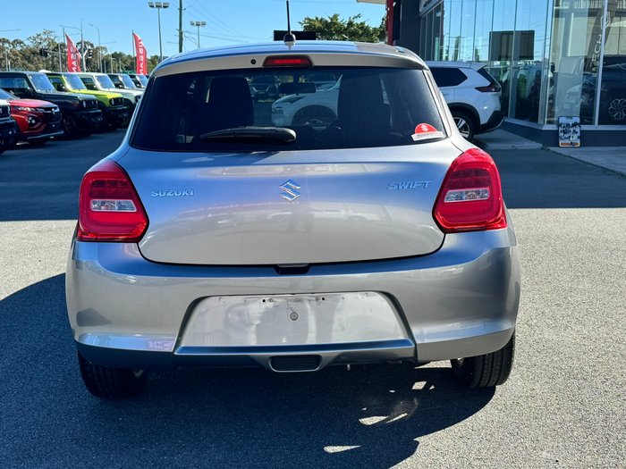 2023 SUZUKI SWIFT GL